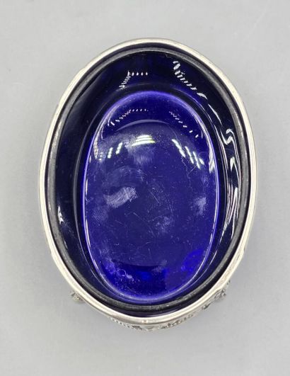 HARLEUX

Salière en argent de forme ovale,...
