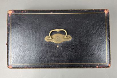 Grand coffret de ménagère avec dessus cuir...