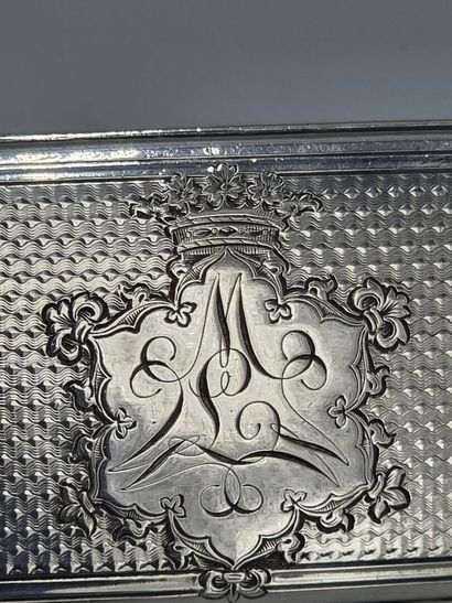 Deux boîtes en cristal aux couvercles en...