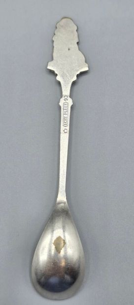 Set of 3 silver-plated metal spoons.
Spatulas...