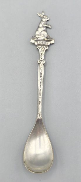 Set of 3 silver-plated metal spoons.
Spatulas...