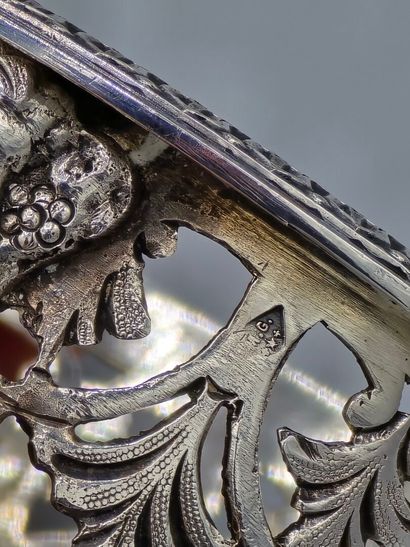 Martial GAUTHIER 
Paire de salières en argent,...