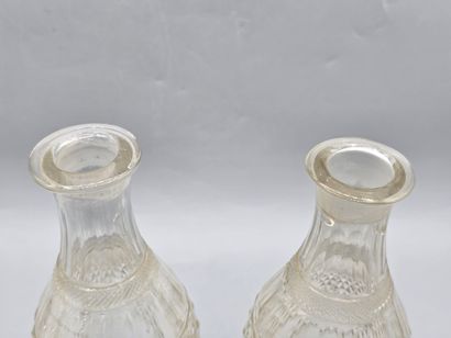 Set of three pairs of crystal decanters (2...