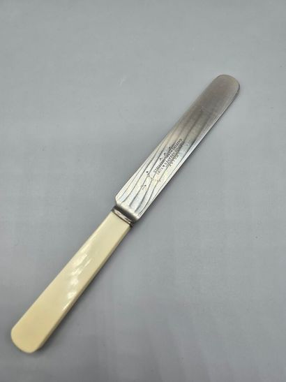 Francis GREAVES and SONS
Set of 43 knives...