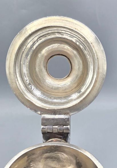 LONDRES 1706-07
Rare chocolatière en argent...