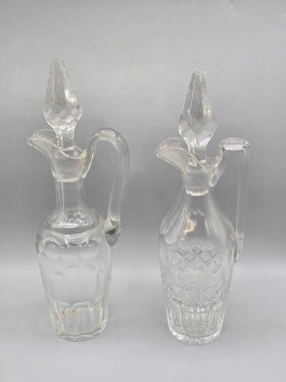 White crystal lot: 2 decanters and various...