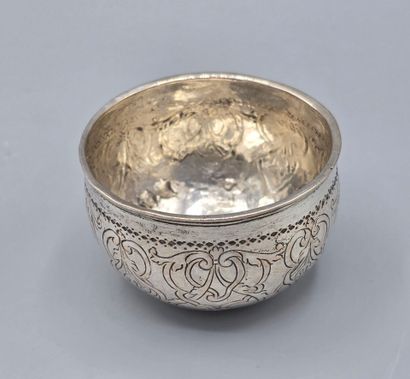 DANEMARK
Petite coupe en argent de forme...