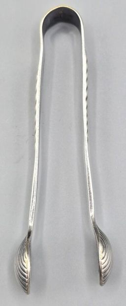 FRENAIS
Timbale and sugar tongs in silver-plated...
