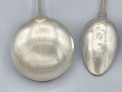 Set (2) in silver-plated metal comprising...