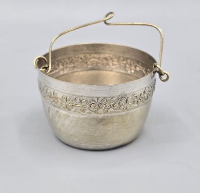 Set of 2 silver-plated tea-pass holders,...