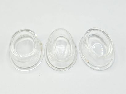 Trio de salières de style Louis XVI en argent...