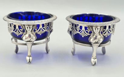Martial GAUTHIER 
Paire de salières en argent,...