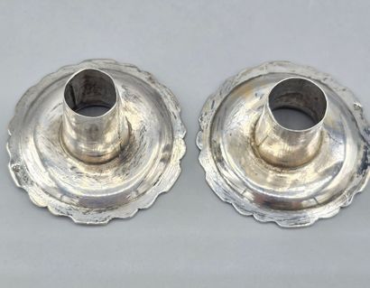 LILLE XVIIIe
Paire de bobèches en argent...