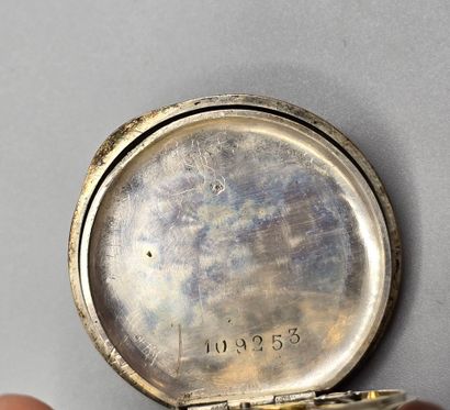 Lot de montres à gousset comprenant:
- une...