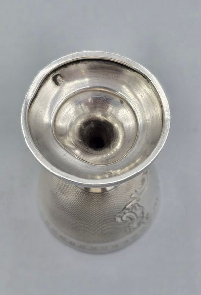 HACK & HOURDEQUIN
Coquetier sur pied en argent....