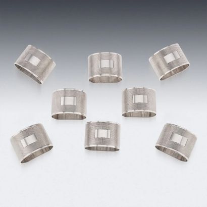 VINERS LTD 
Suite de 8 ronds de serviette...