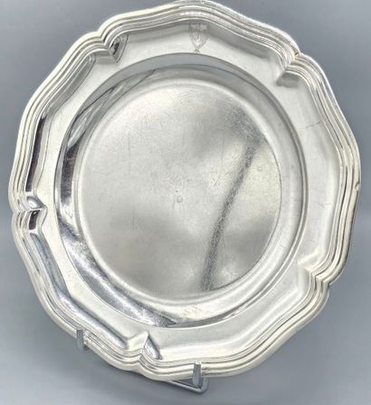 PARIS 1776
Plat rond / Assiette en argent...