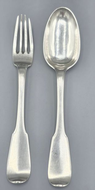 LAVAL 1750-1752

Couvert de table complet...
