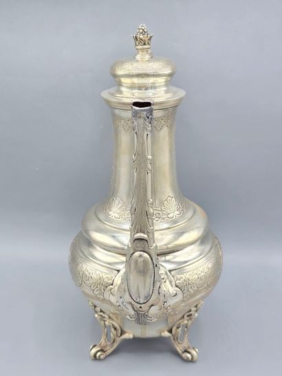 GAVARD (?)
Verseuse/cafetière en argent de...
