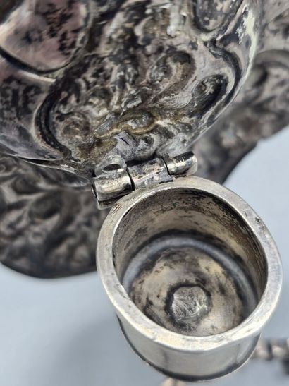 Coupe ou sucrier formant table miniature...