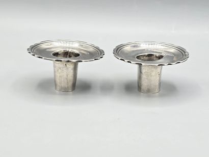 LILLE XVIIIe
Paire de bobèches en argent...