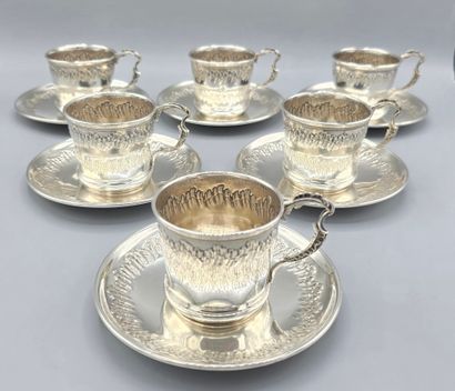 Armand FRENAIS
Service de 6 tasses et leurs...