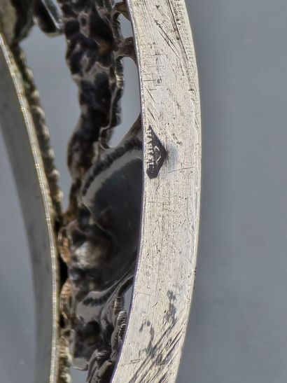 HARLEUX

Salière en argent de forme ovale,...