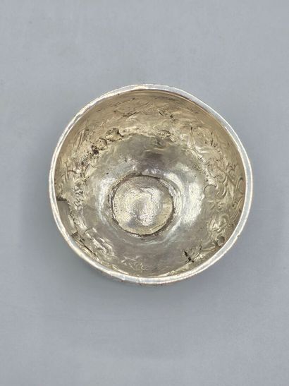 DANEMARK
Petite coupe en argent de forme...