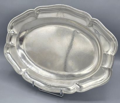 VALENCIENNES (vers 1779-1780)
Plat oblongue...