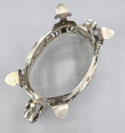 Sucrier et couvercle en argent, à décor ajouré...