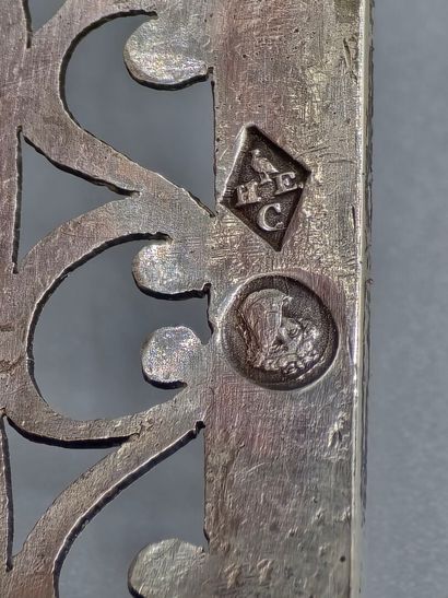 PARIS 1798-1809
Salière en argent d'époque...