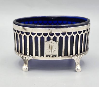 PARIS 1789 
Salière en argent de forme ovale,...