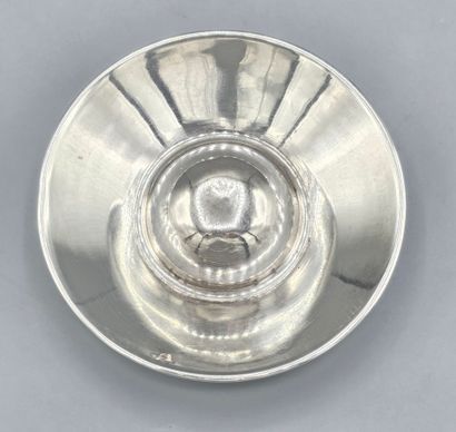 DOUTRE ROUSSEL.

Taste-vin en argent, modèle...
