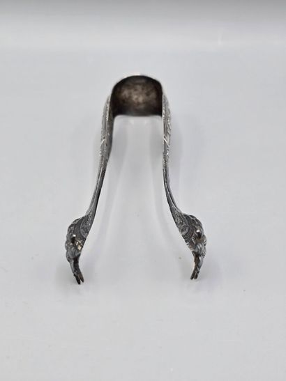 BOULENGER
Pince à sucre en argent à décor...