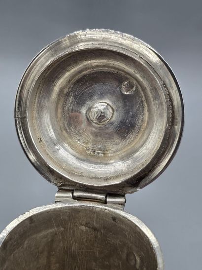 PARIS 1798-1809
Verseuse égoïste en argent...