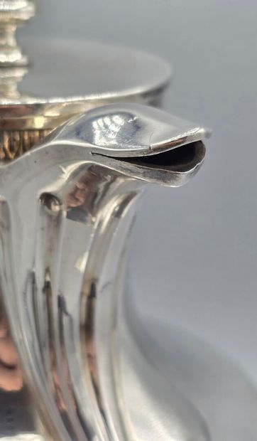 JJBC ODIOT - ORFÈVRE DE NAPOLÉON Ier

Cafetière...