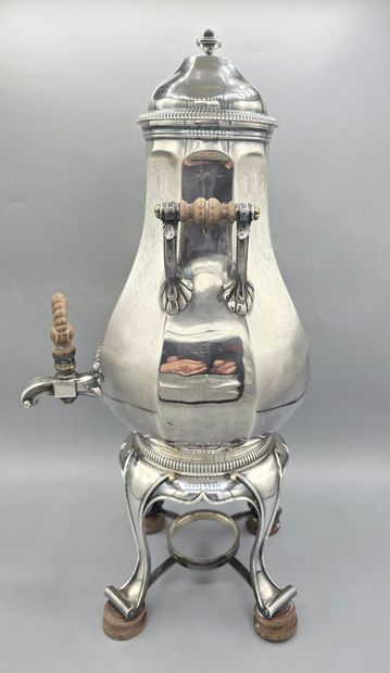 TETARD Freres 
Samovar en métal argenté avec...