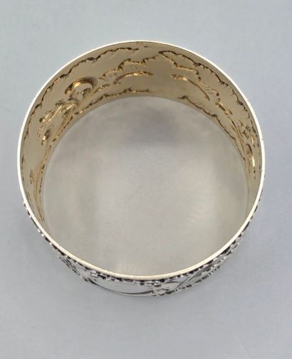 Emile HUIGNARD
Rond de serviette en argent...