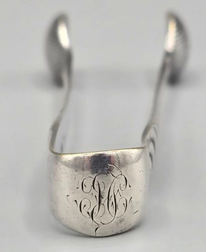 FRENAIS
Timbale and sugar tongs in silver-plated...