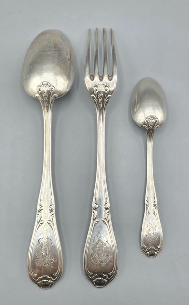 Partie de ménagère en métal argenté de style...