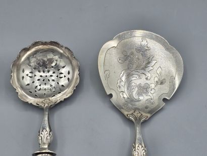 Silver-plated strawberry set with 2 serving...