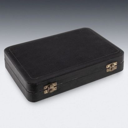 VINERS LTD 
Suite de 8 ronds de serviette...