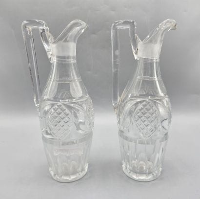 Set of three pairs of crystal decanters (2...