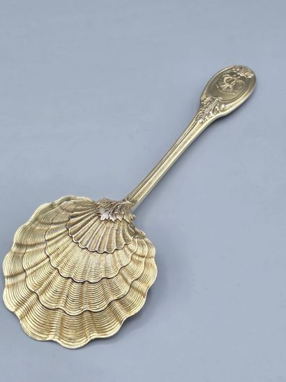 ODIOT
Pelle à fraise en vermeil, modèle 