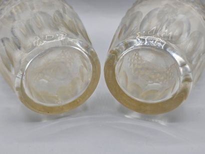 Set of three pairs of crystal decanters (2...