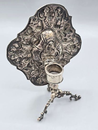 Coupe ou sucrier formant table miniature...