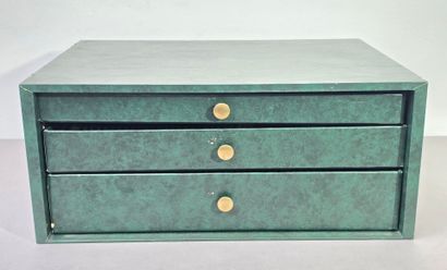 Household chest with three drawers. 
Dimensions:...