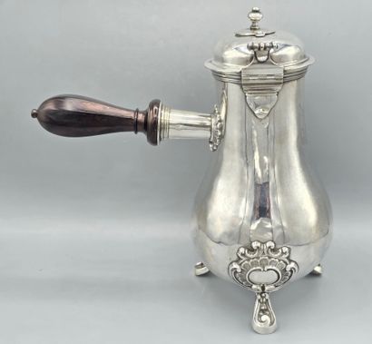 TOULON 1751
Rare grande chocolatière en argent...