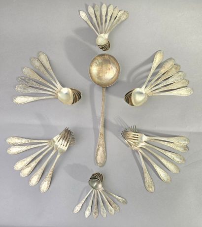 ORBRILLE
Louis XVI style silver-plated cutlery...
