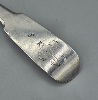 POITIERS 1735
Grande et rare cuillère à pot...